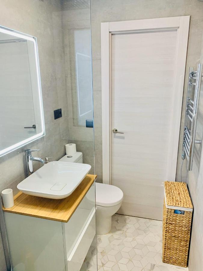 Shiny Studio With Pool & Carihuela Beach At 500M Torremolinos Exterior foto