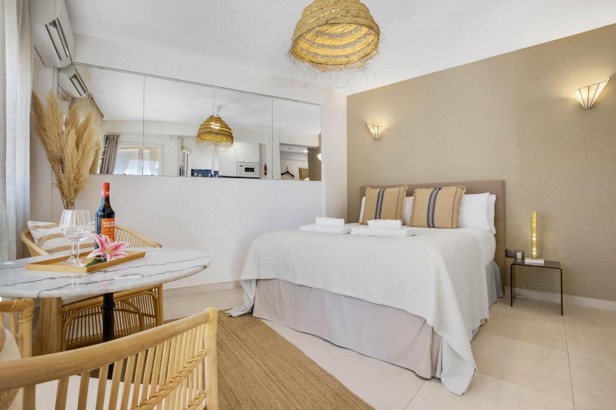 Shiny Studio With Pool & Carihuela Beach At 500M Torremolinos Exterior foto